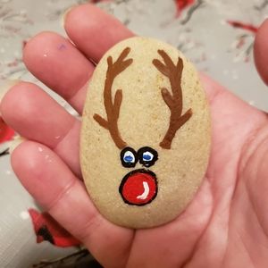 Hand painted rocks set of four